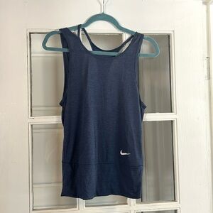 Nike dri fit workout top